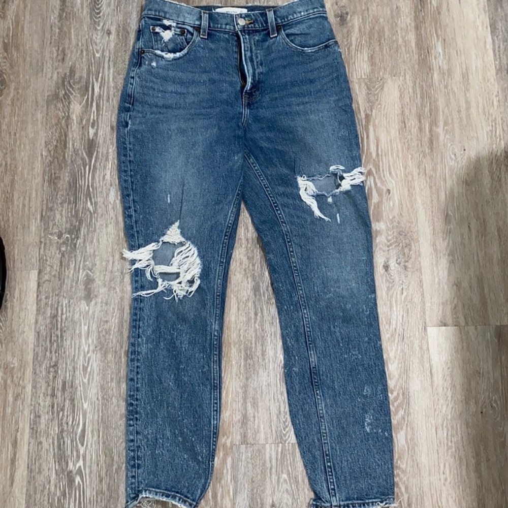 Abercrombie High Rise Mom Jean